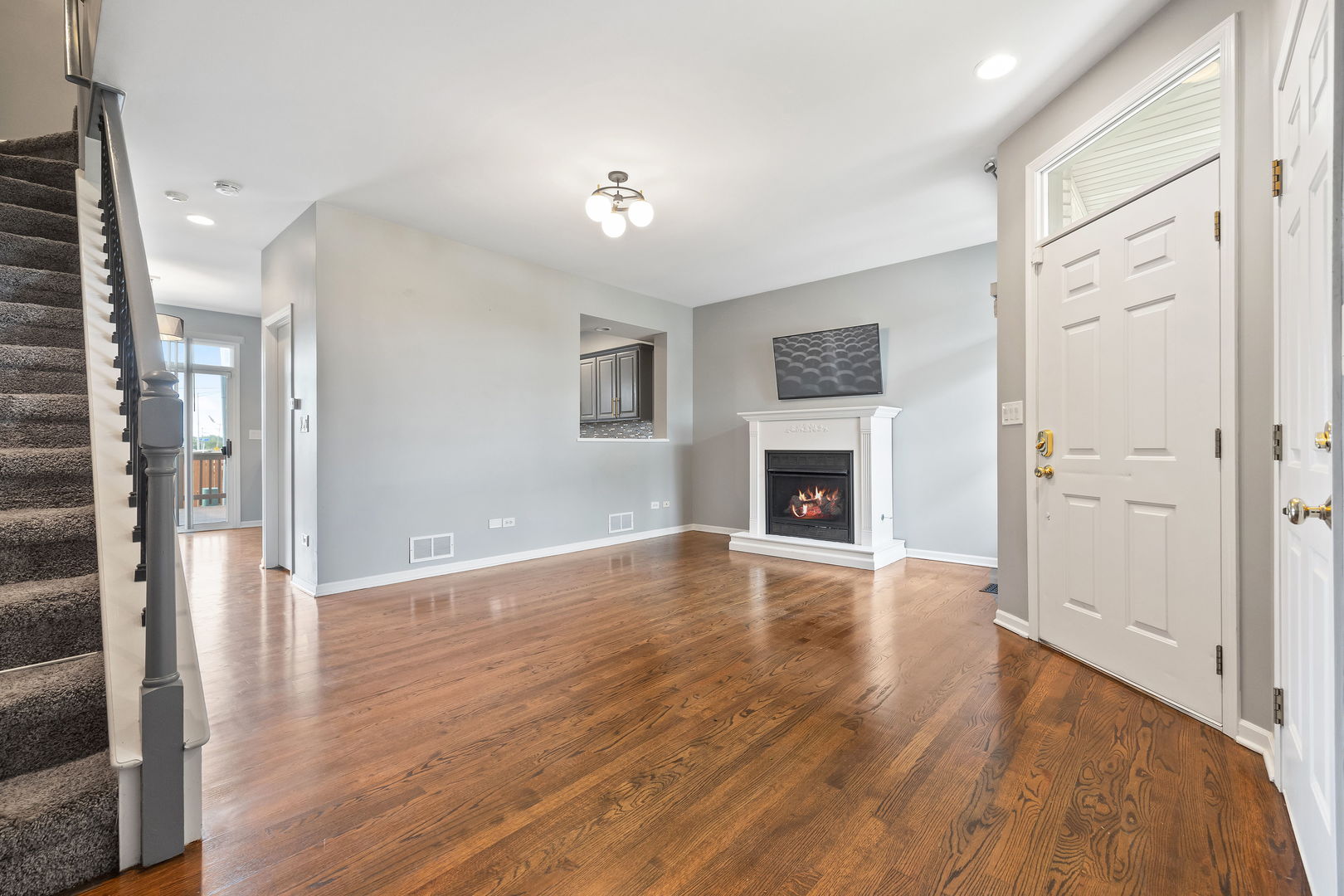 8802 W 83rd Place Unit: A