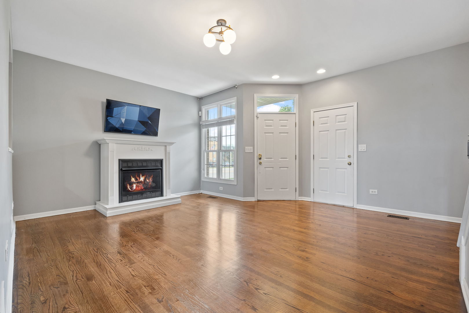 8802 W 83rd Place Unit: A