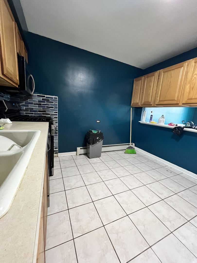 2006 S 13th Avenue Unit: 2E