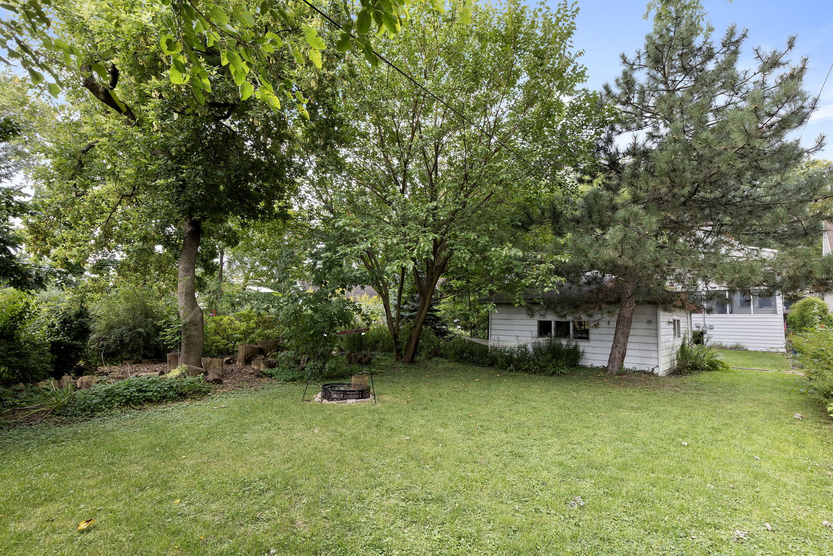 634 N Harvey Avenue