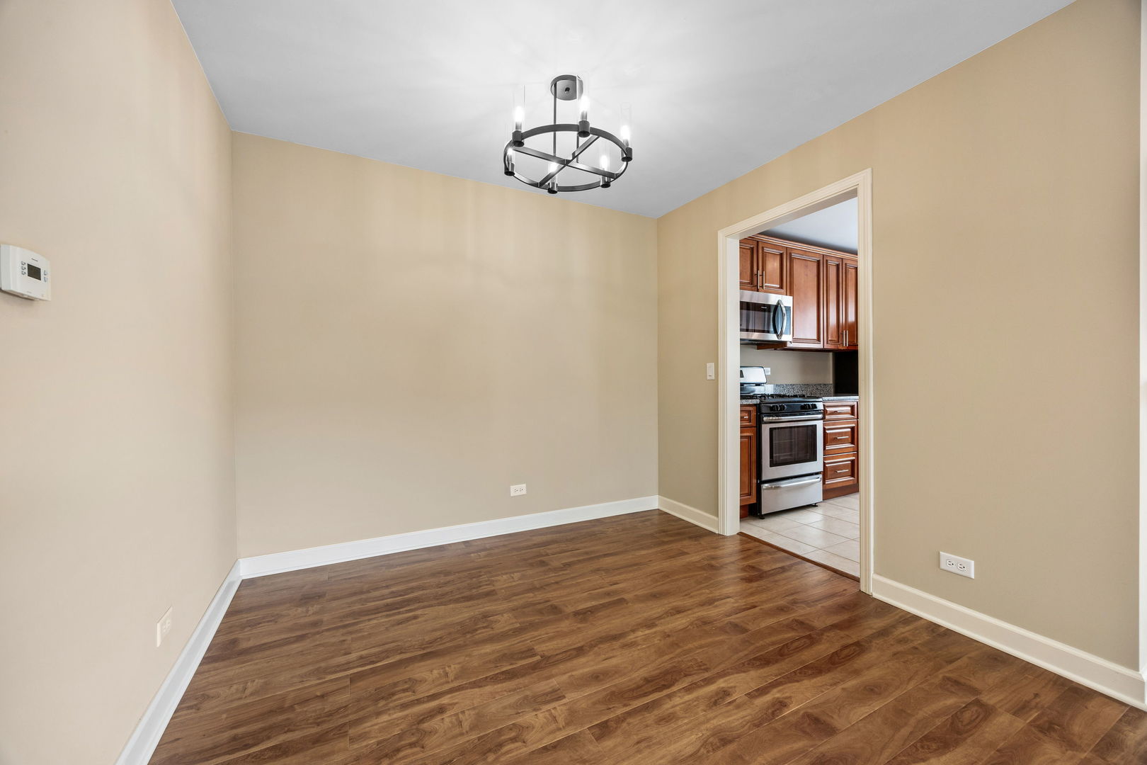 29W523 Winchester Circle S Unit: 4