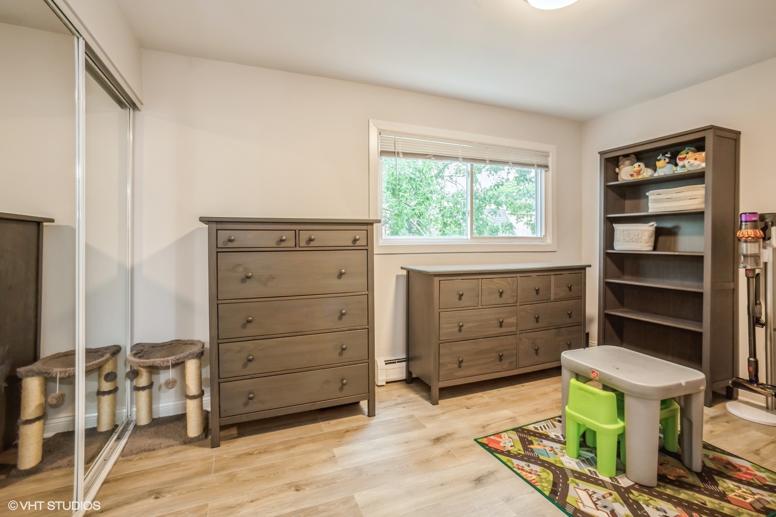 2412 Algonquin Road Unit: 5