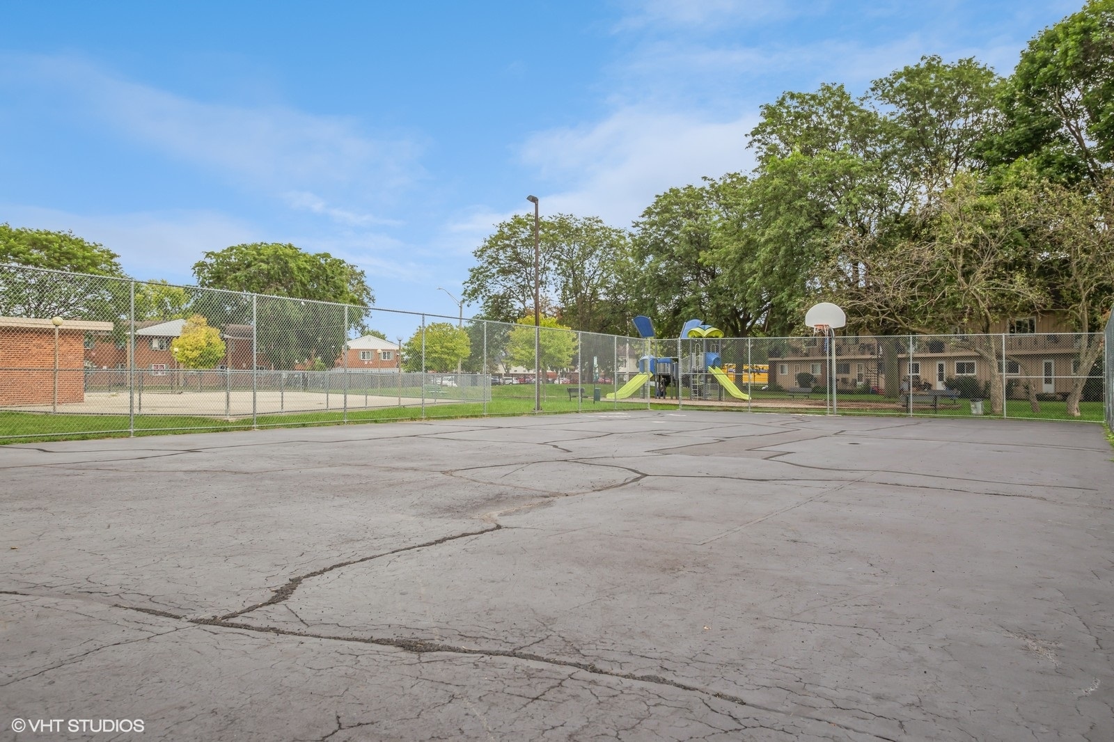 2412 Algonquin Road Unit: 5