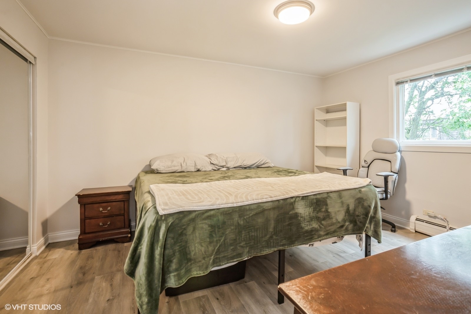 2412 Algonquin Road Unit: 5