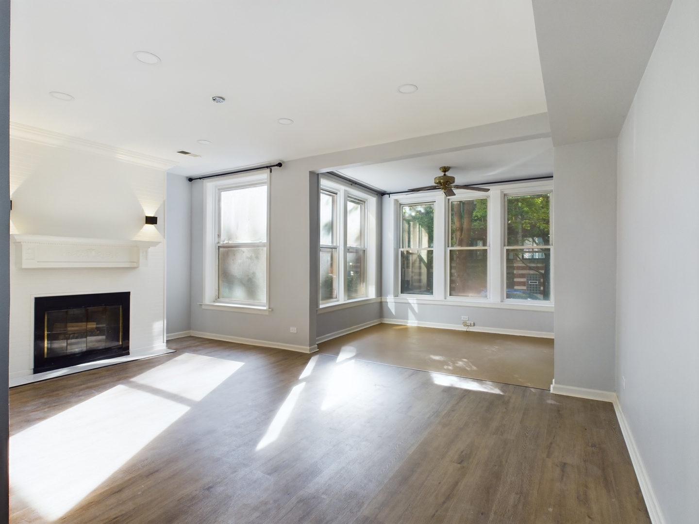 5203 S Ingleside Avenue Unit: 1