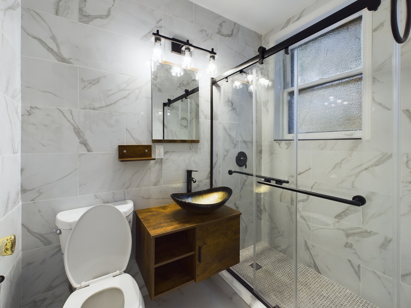 5203 S Ingleside Avenue Unit: 1