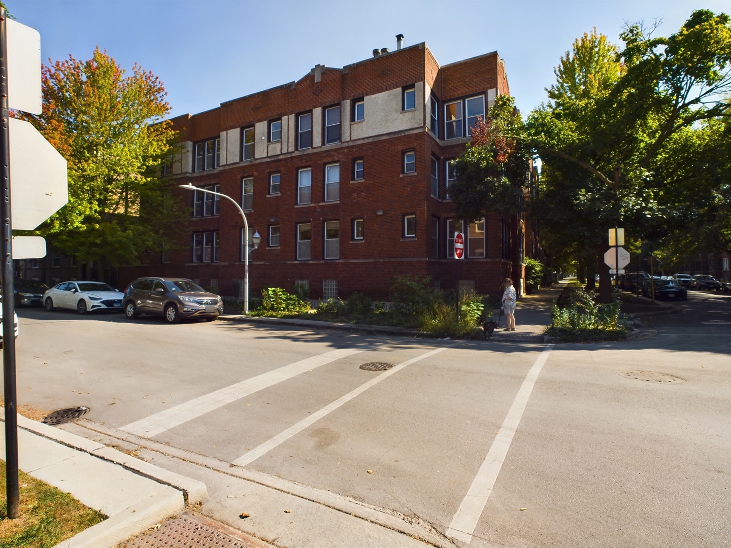 5203 S Ingleside Avenue Unit: 1