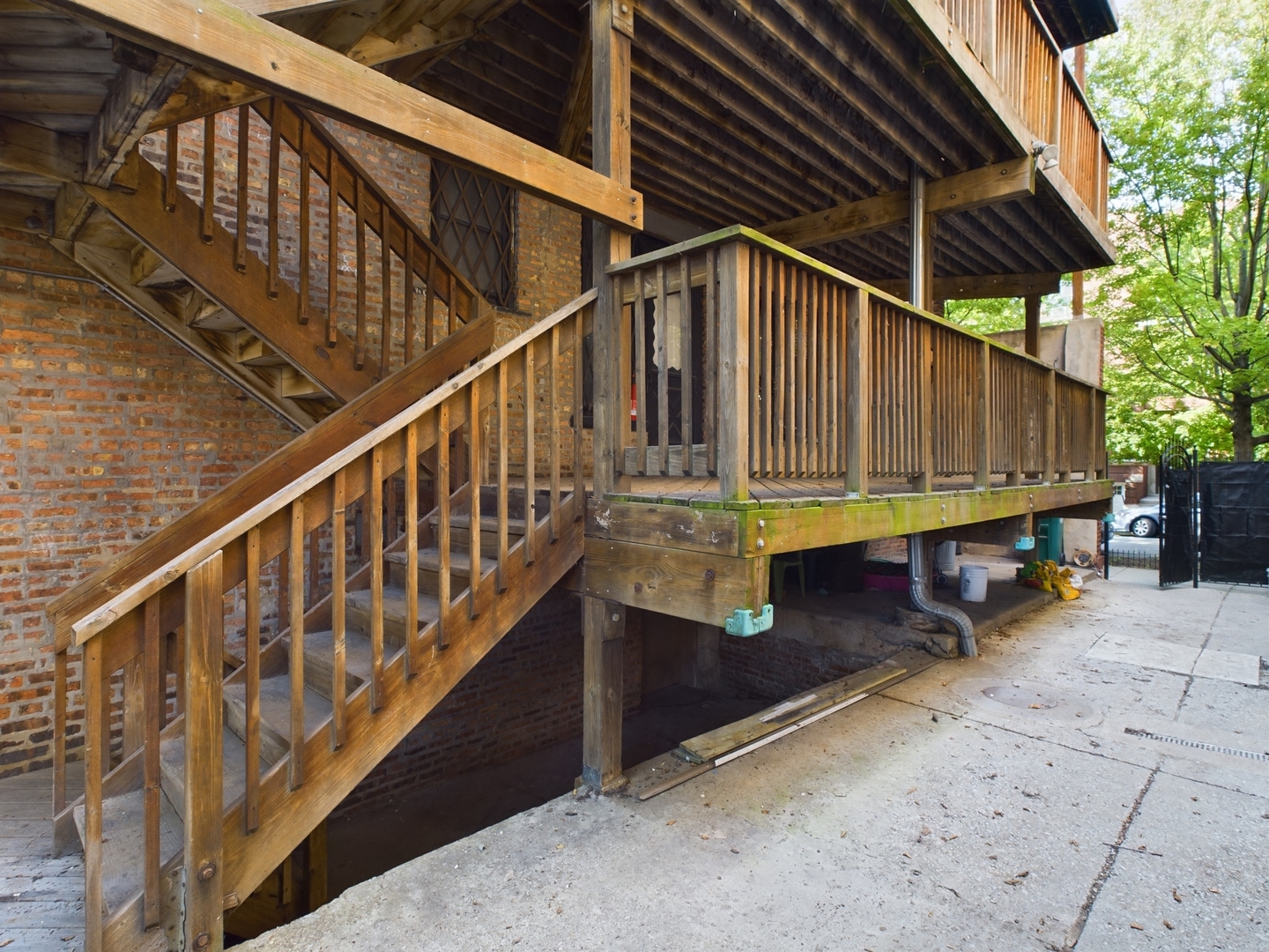 5203 S Ingleside Avenue Unit: 1