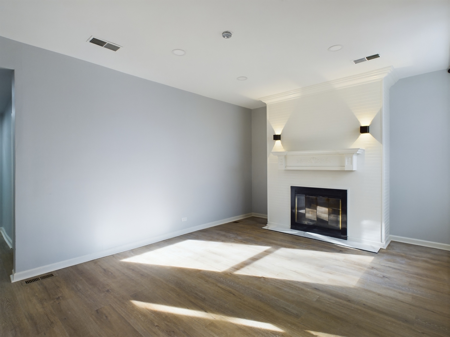 5203 S Ingleside Avenue Unit: 1