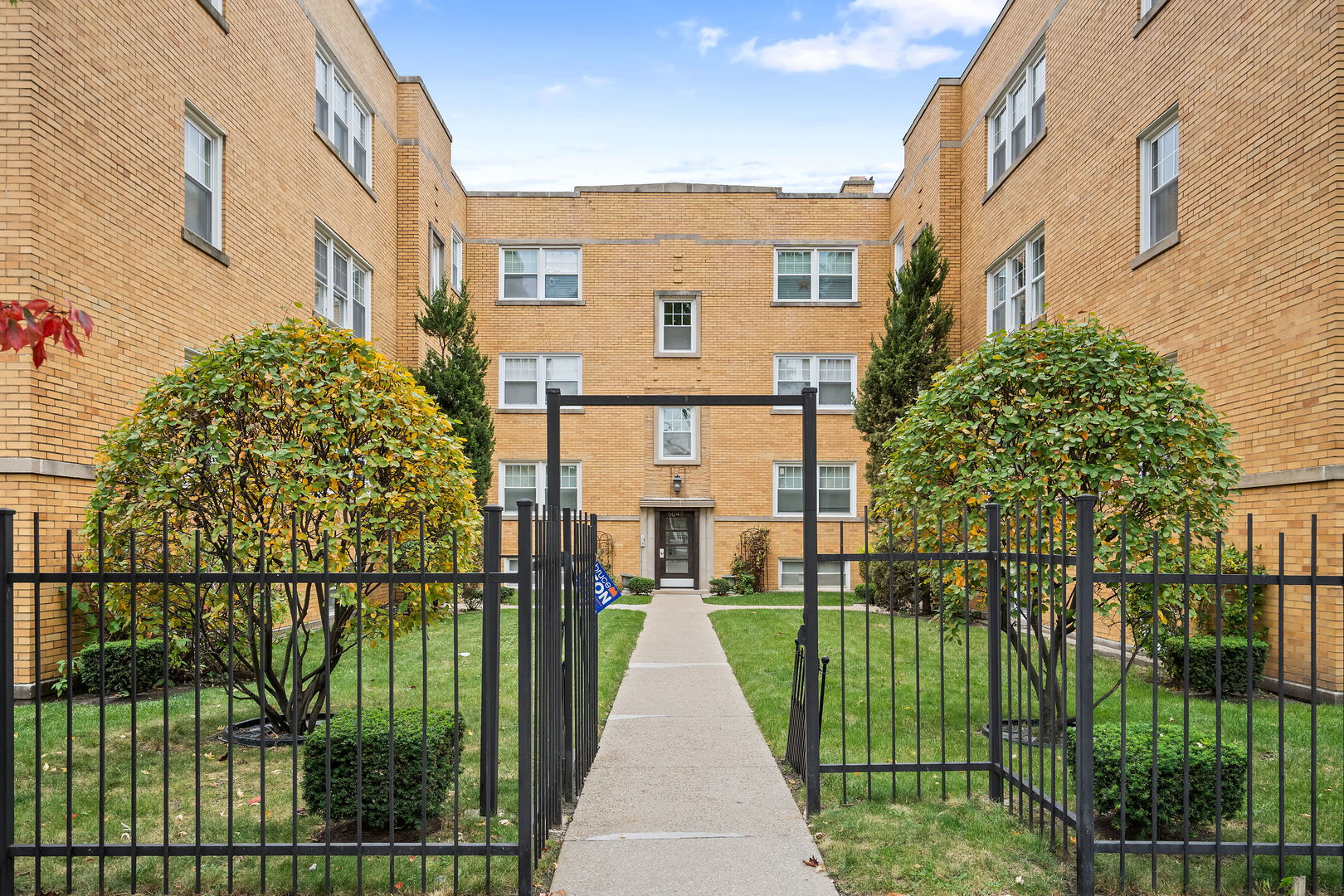 6046 N FRANCISCO Avenue Unit: GW