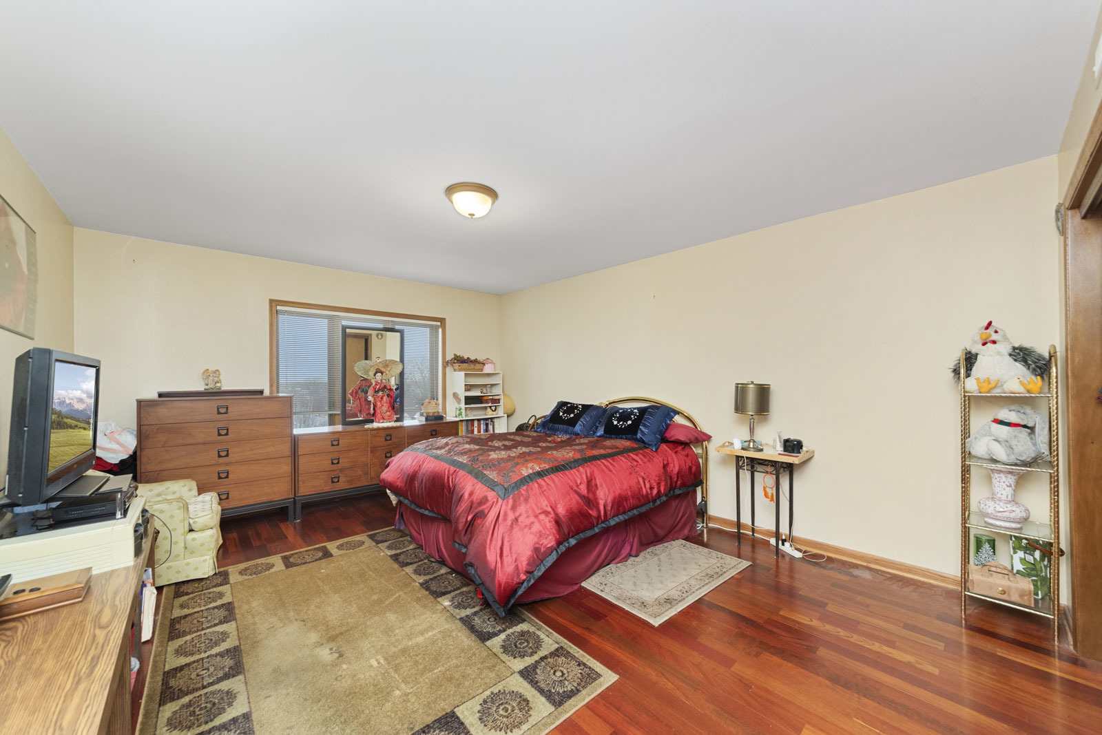 6400 W Berteau Avenue Unit: 509