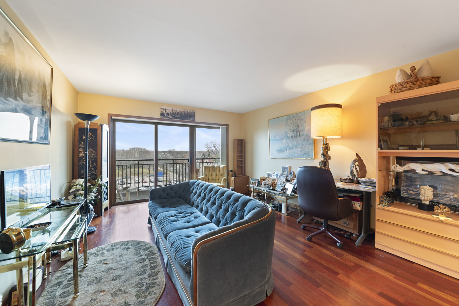 6400 W Berteau Avenue Unit: 509