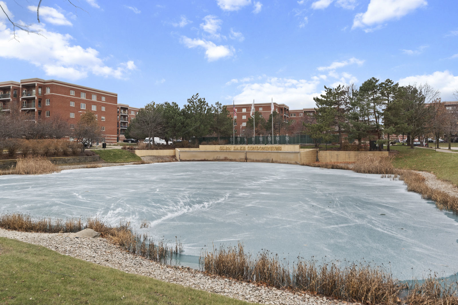 6400 W Berteau Avenue Unit: 509