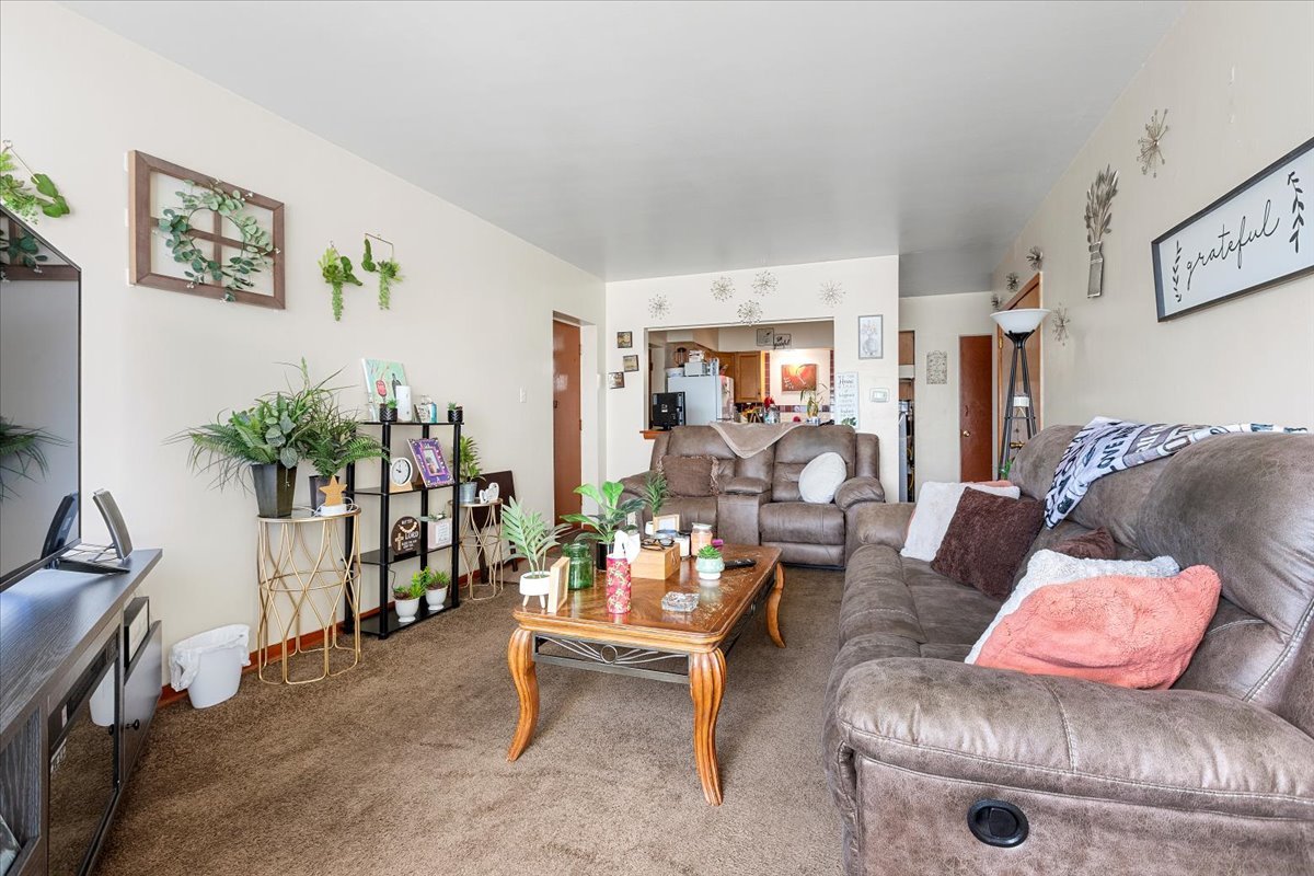 8244-8248 S Ashland Avenue
