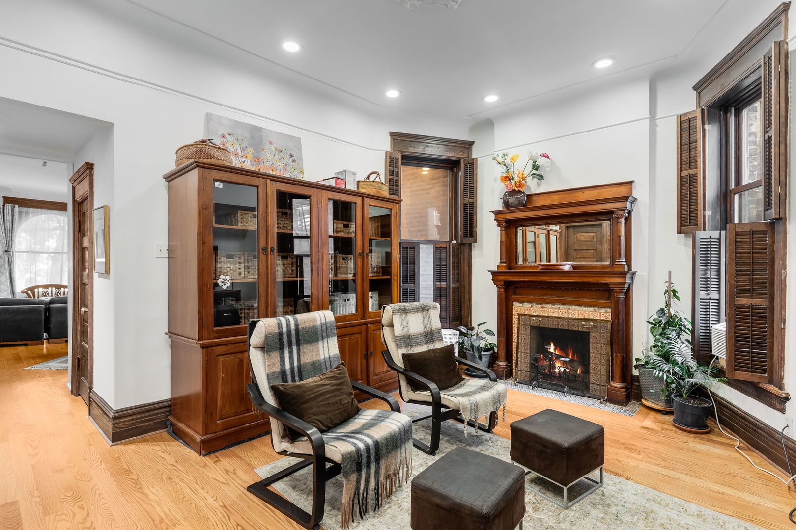 2120 N Cleveland Avenue Unit: 1