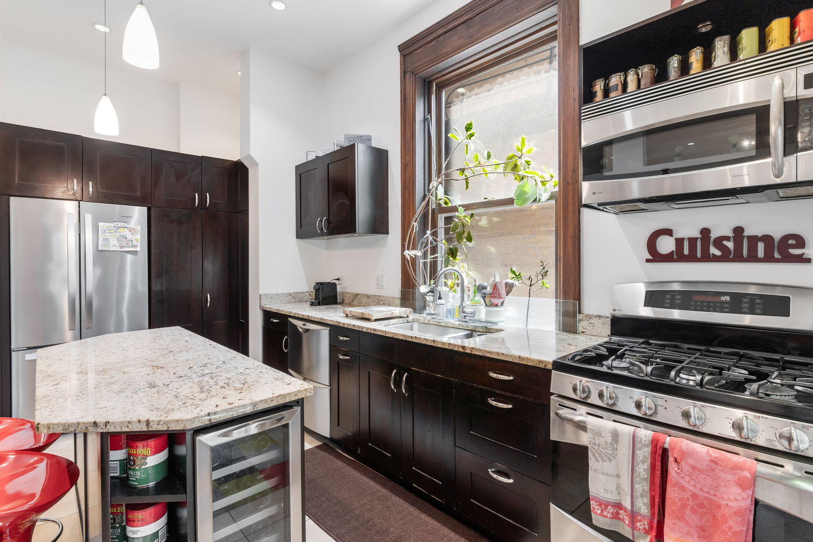 2120 N Cleveland Avenue Unit: 1