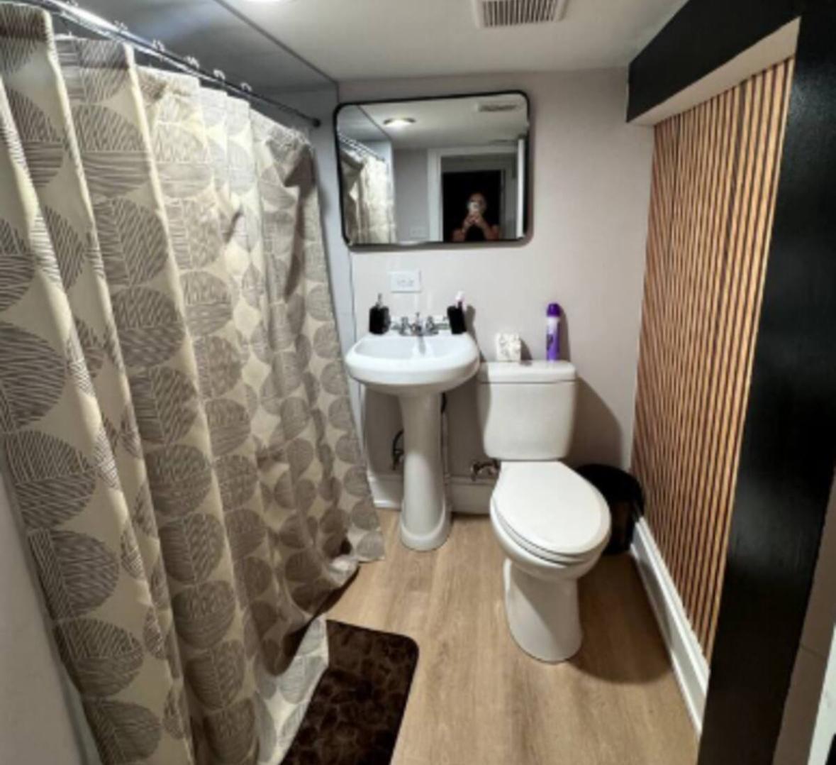 2125 N Stave Street Unit: 1