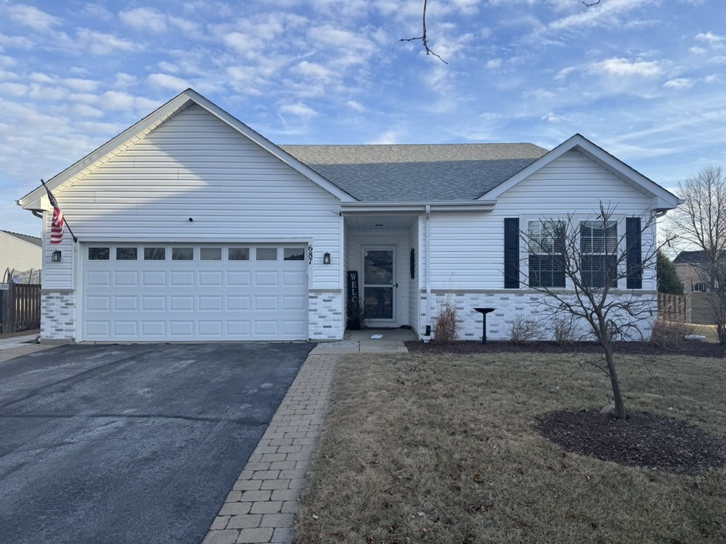 687 Glen Cove Lane