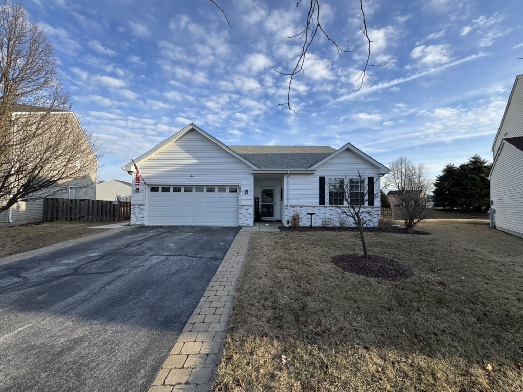 687 Glen Cove Lane