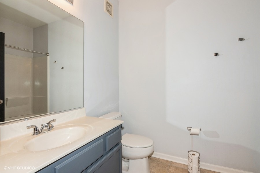 2305 Aurora Drive Unit: 2