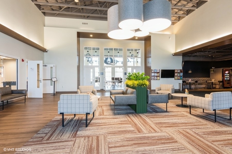 2305 Aurora Drive Unit: 2