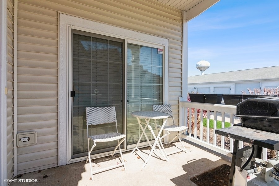 2305 Aurora Drive Unit: 2