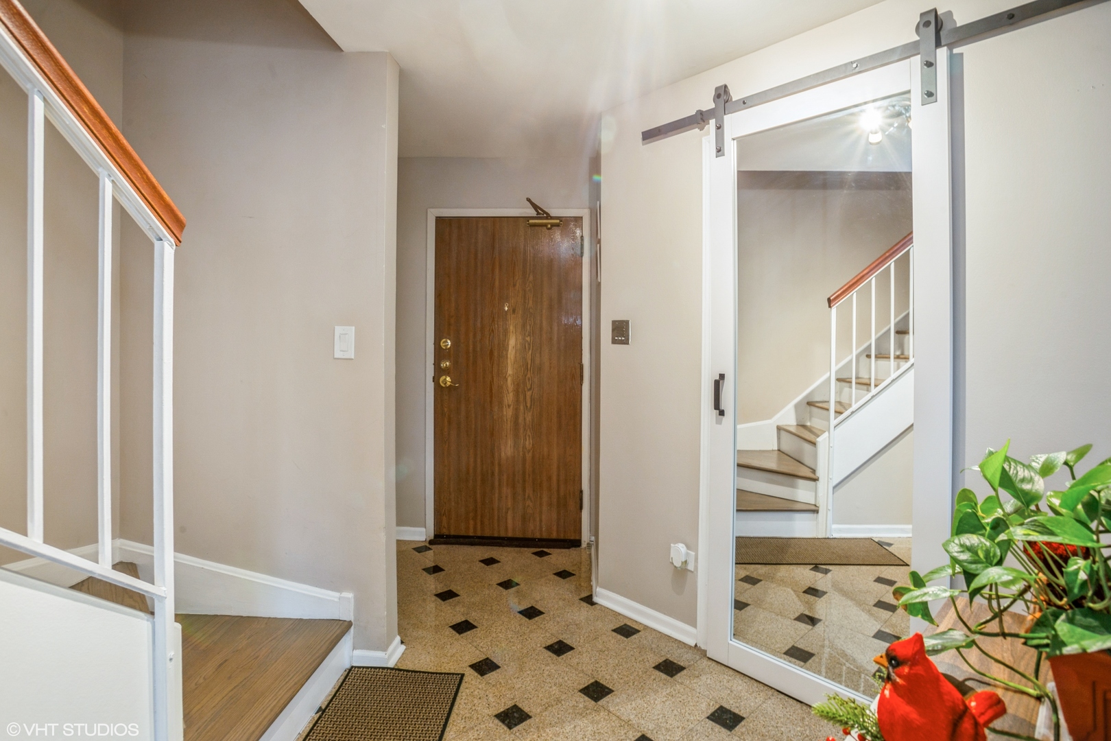 109 White Oak Court Unit: 7