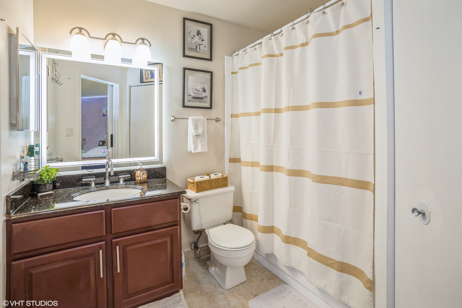 109 White Oak Court Unit: 7