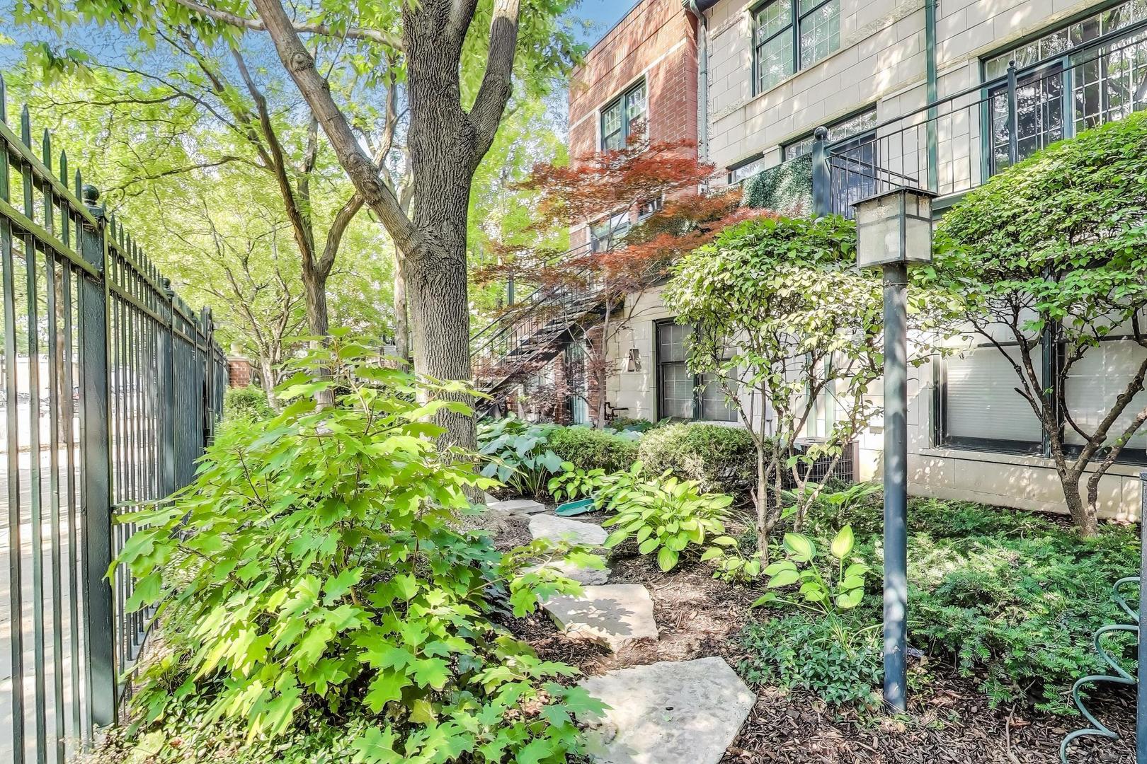 1813 S Clark Street Unit: K41