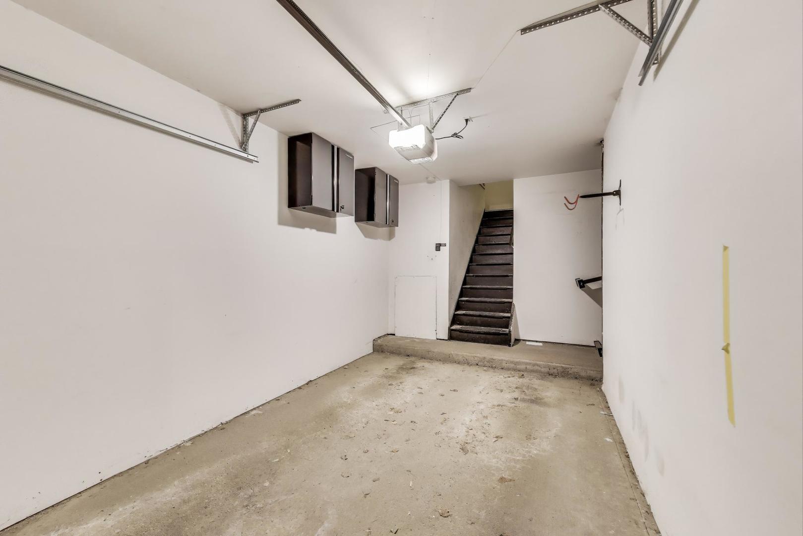 1813 S Clark Street Unit: K41