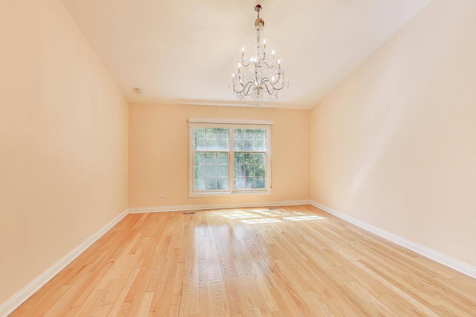 1813 S Clark Street Unit: K41