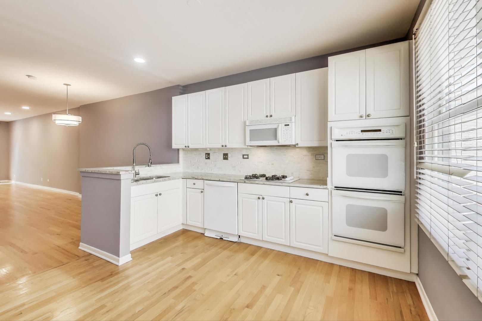 1813 S Clark Street Unit: K41