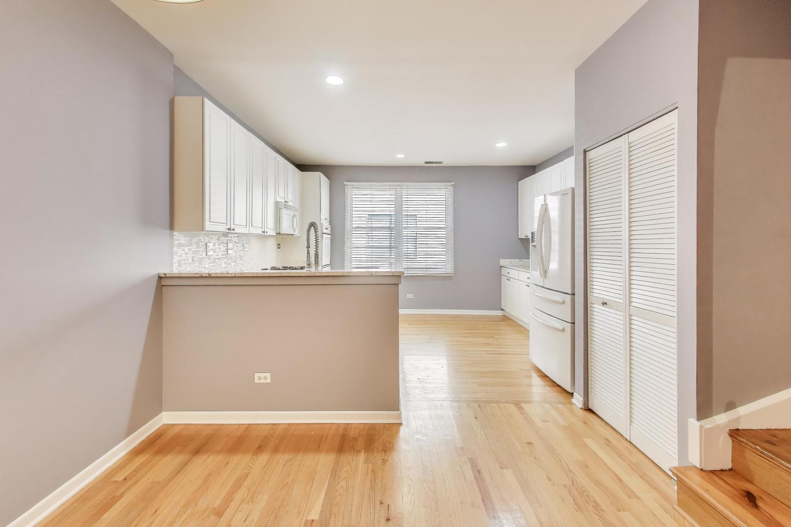 1813 S Clark Street Unit: K41