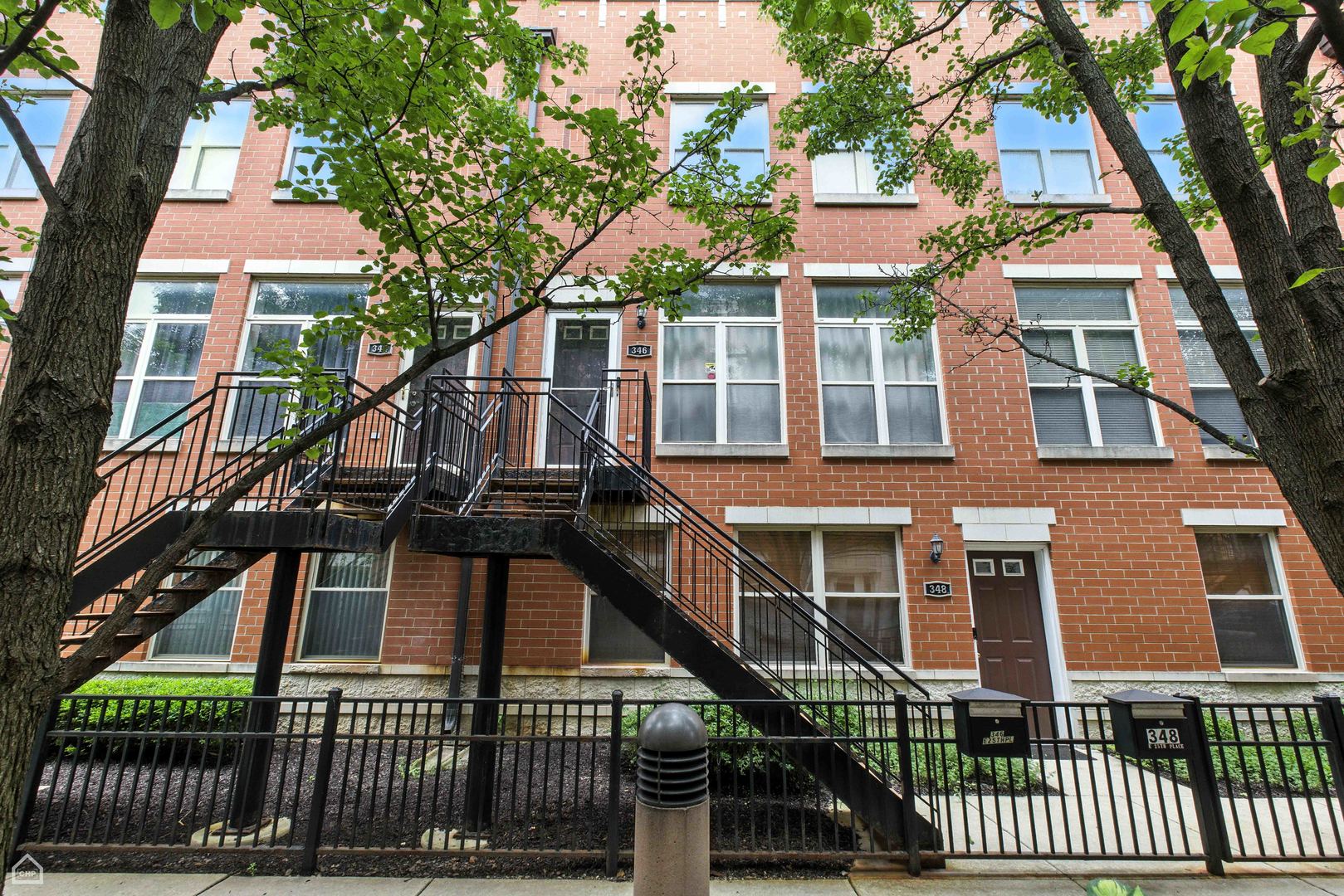346 E 25th Place