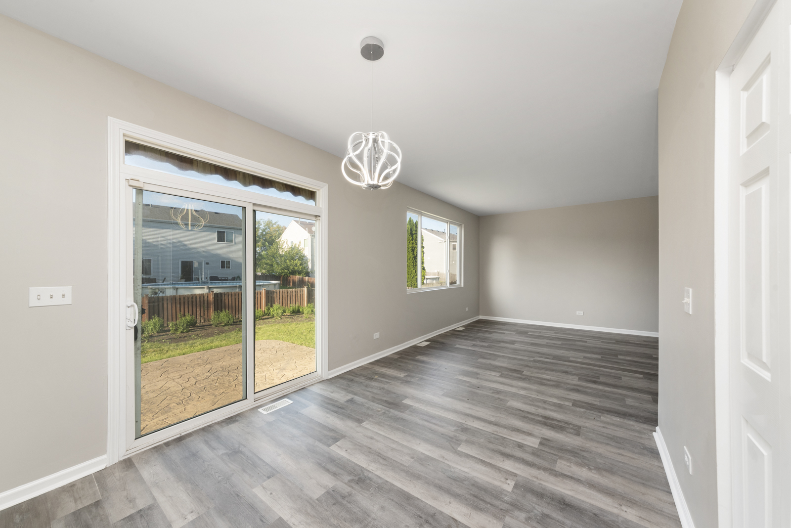 6407 Coyote Ridge Court