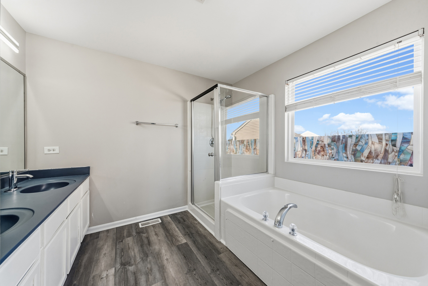 6407 Coyote Ridge Court