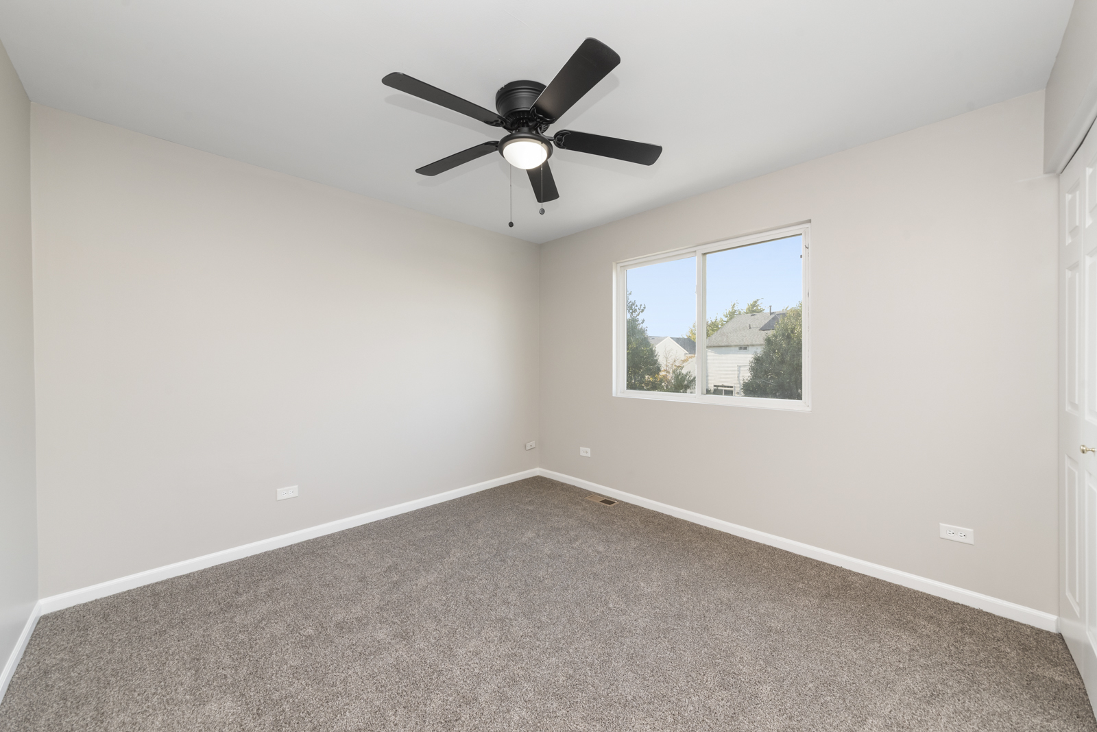 6407 Coyote Ridge Court
