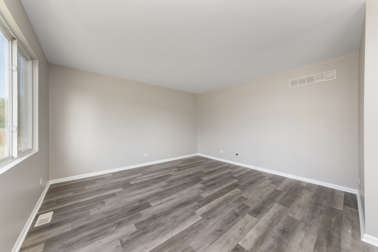 6407 Coyote Ridge Court