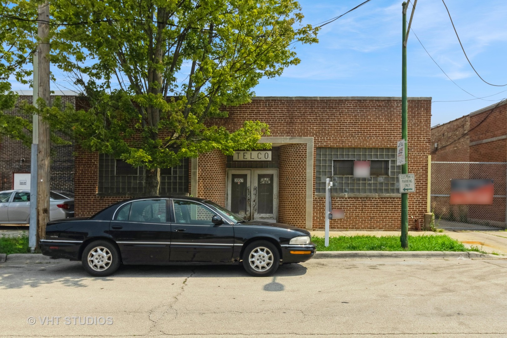 3957 N Normandy Avenue