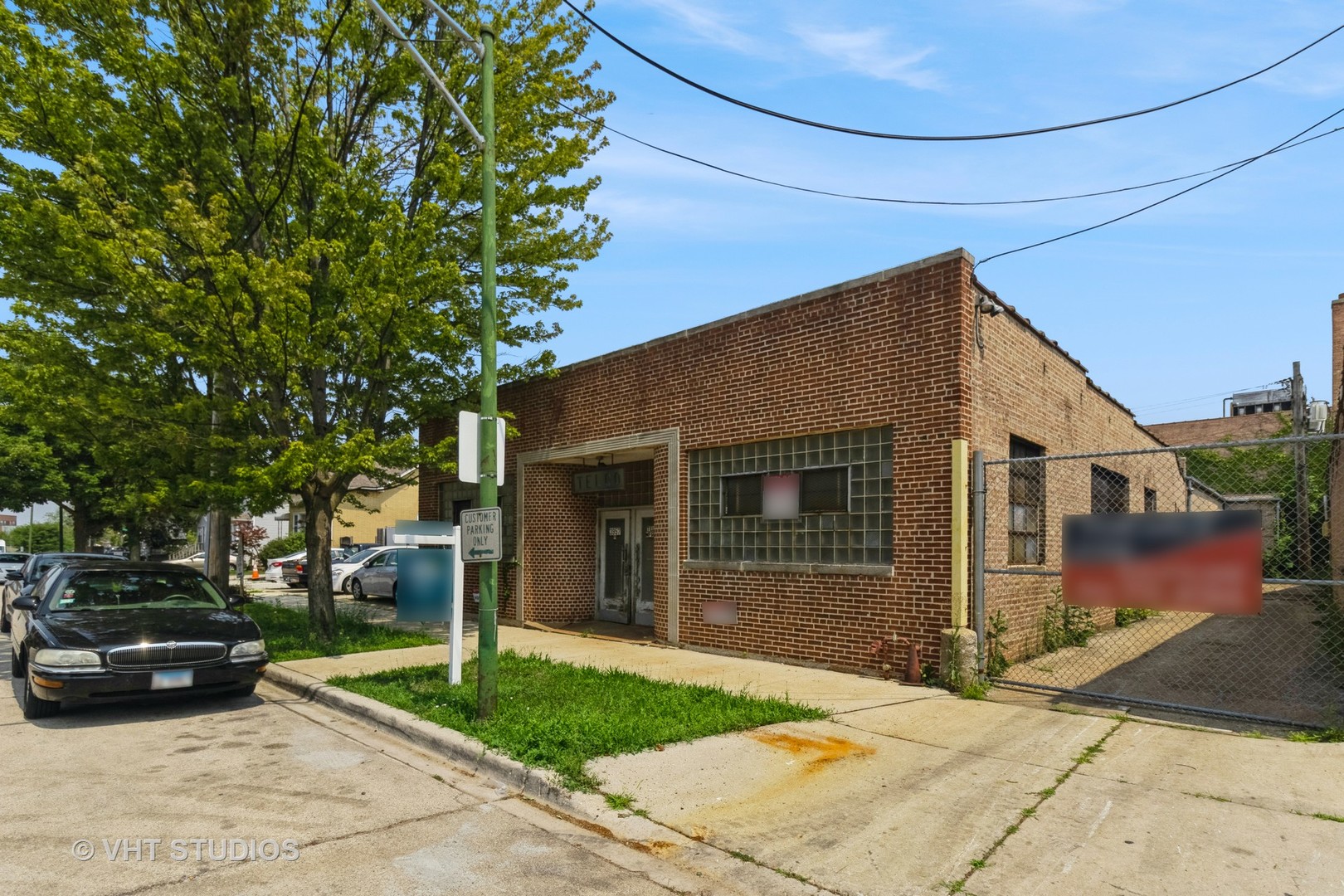 3957 N Normandy Avenue