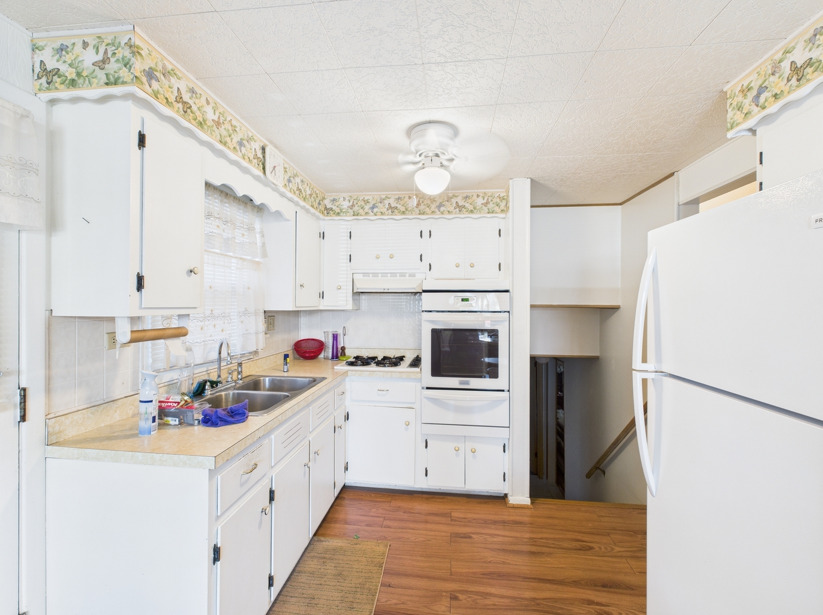 11314 S Green Bay Avenue