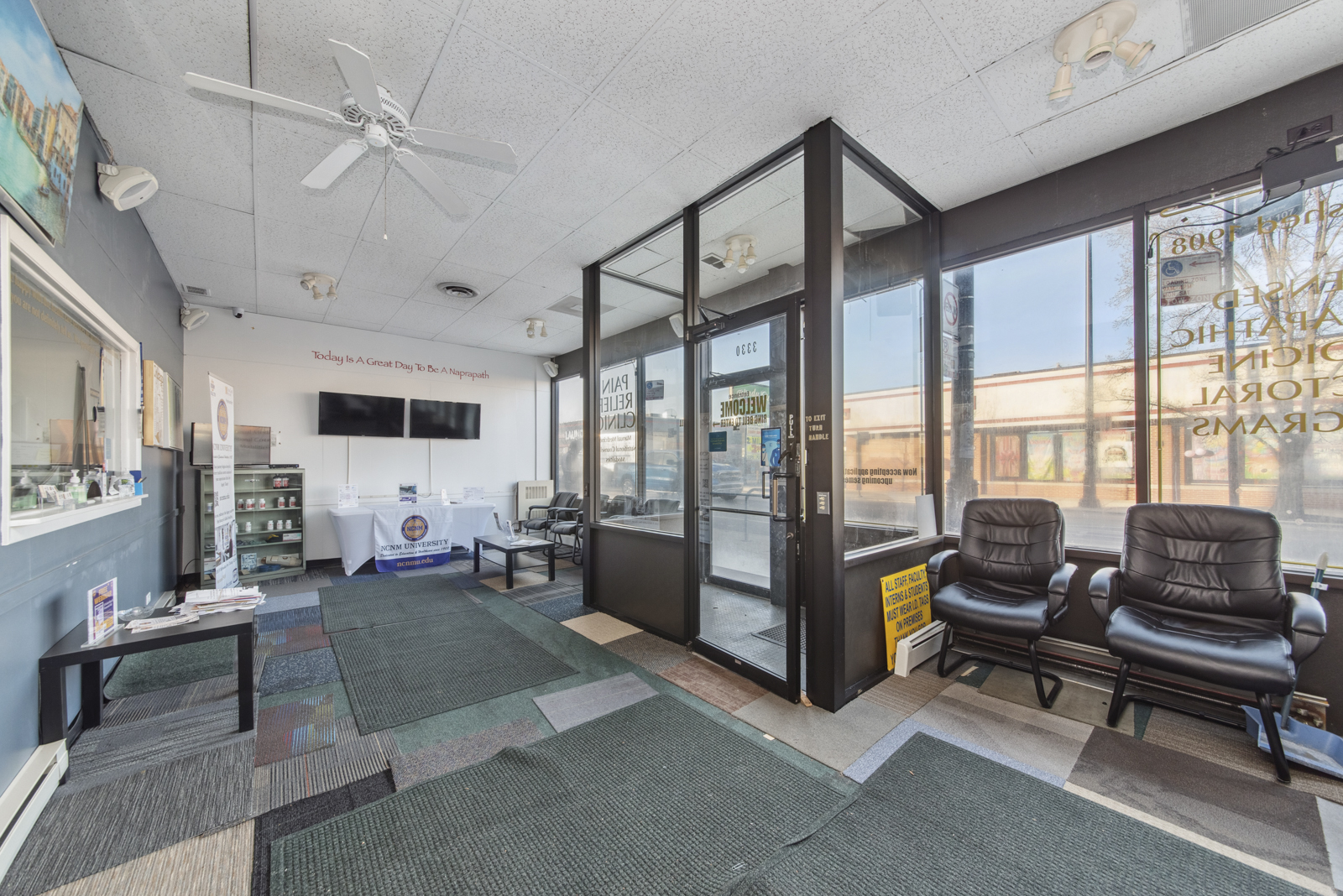 3330-3332 N Milwaukee Avenue