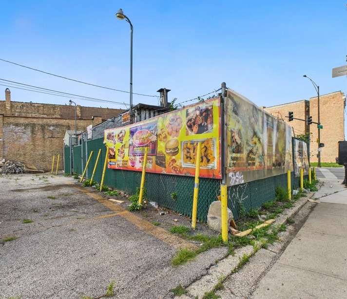 600-606 S Pulaski Road