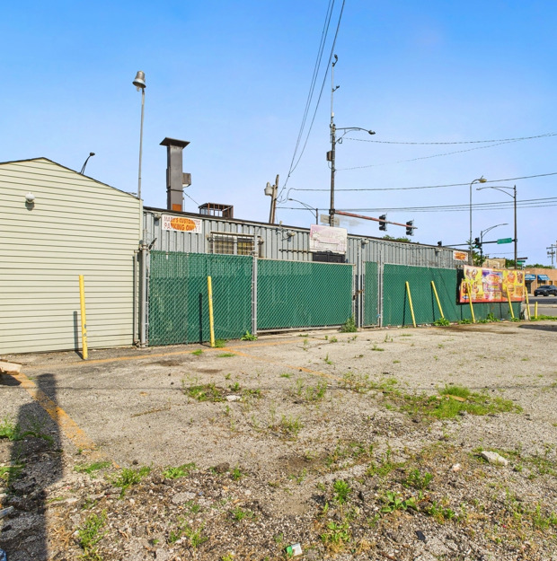 600-606 S Pulaski Road