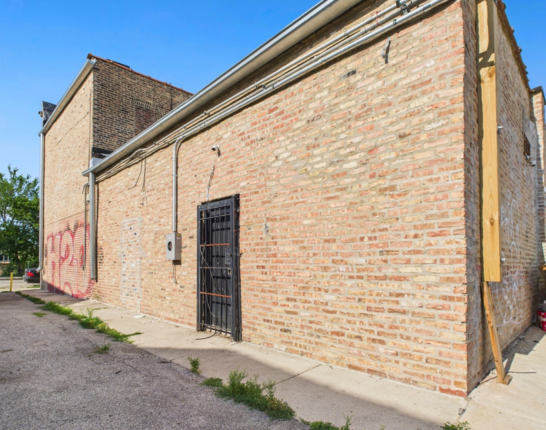 600-606 S Pulaski Road