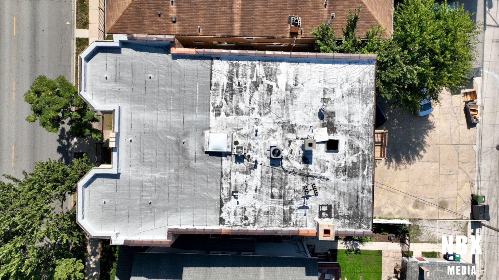 1030 N Austin Boulevard Unit: 2N