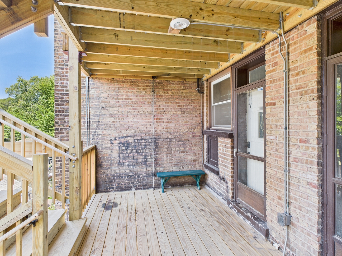 1030 N Austin Boulevard Unit: 2N