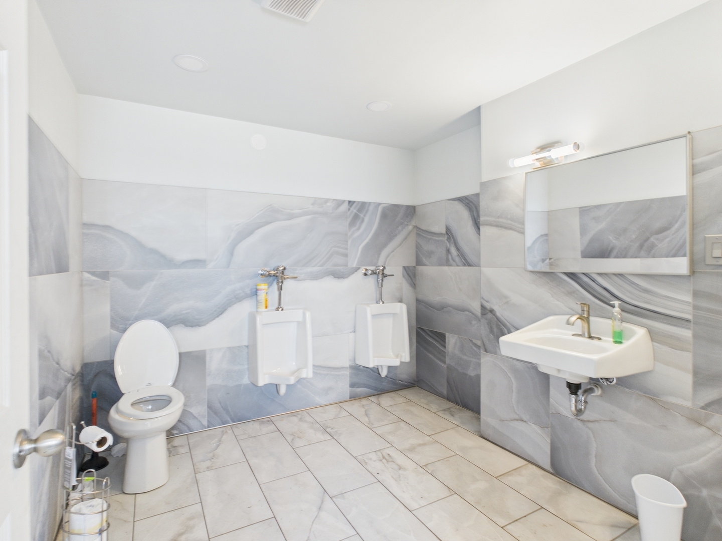 1800 W Pershing Road