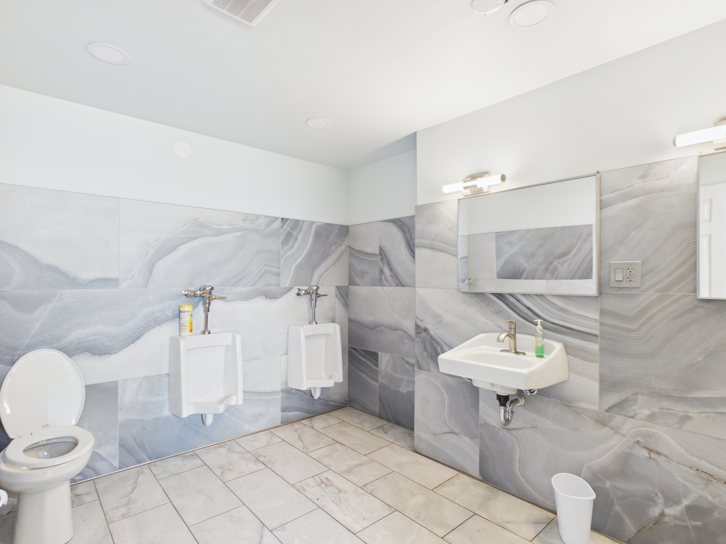 1800 W Pershing Road