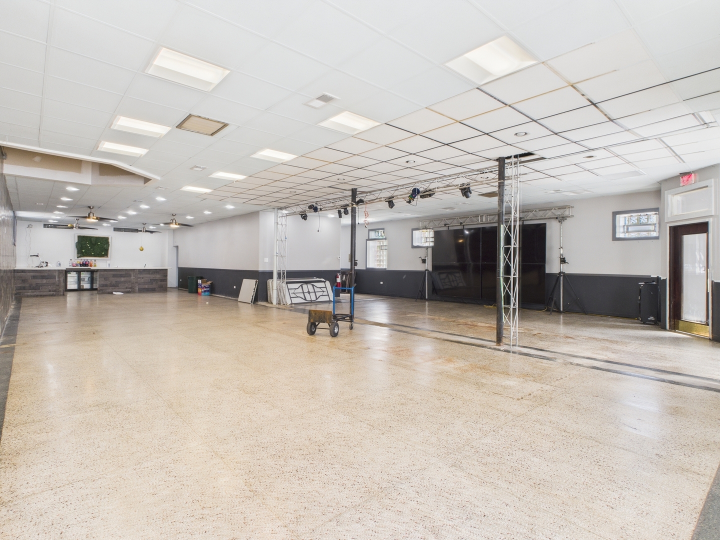 1800 W Pershing Road